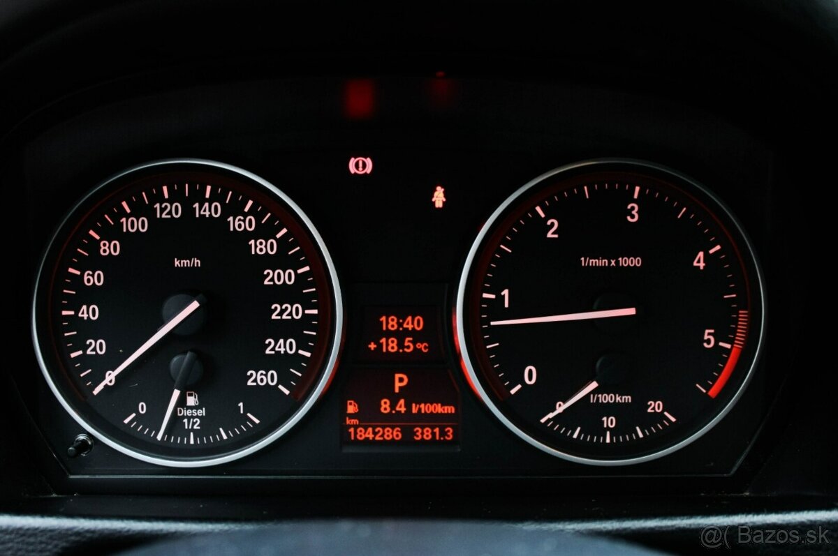 BMW X1 xDrive 20d A/T - 13