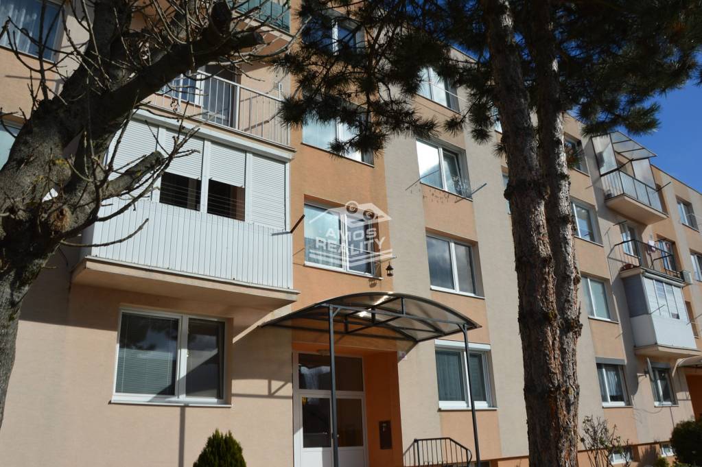 PRENÁJOM ,2 i zariadený byt pre 2 osoby pri rybníkoch, Rohož - 13