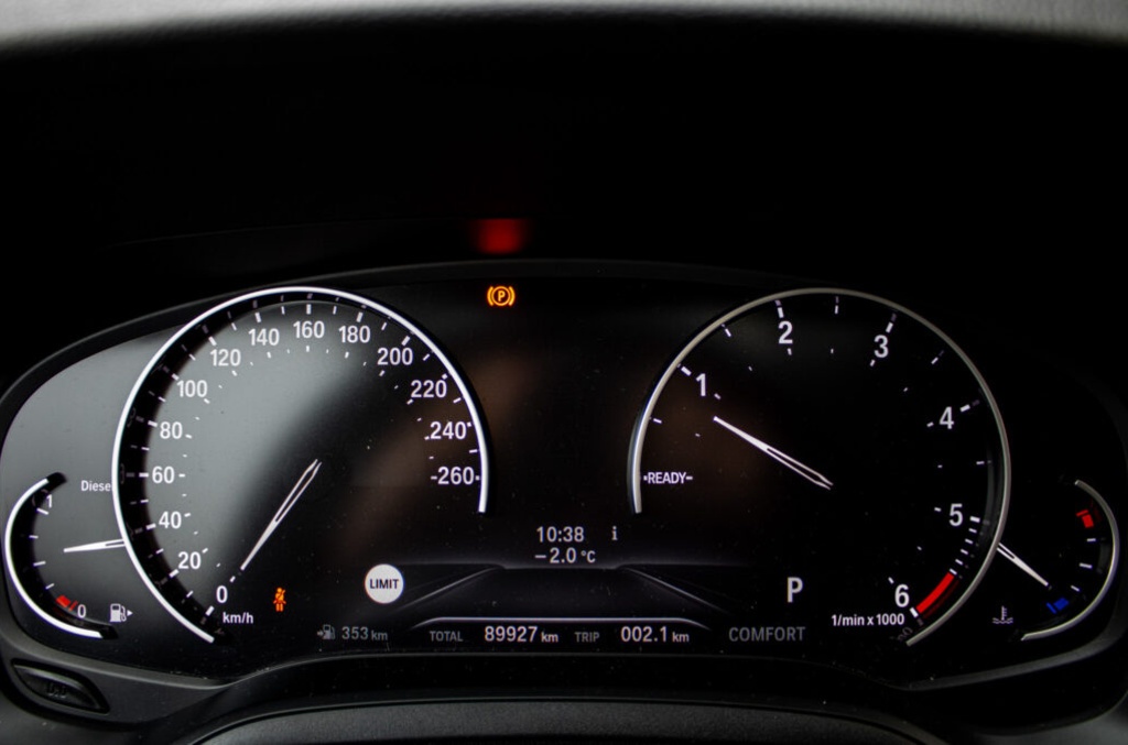 BMW Rad 3 320d Advantage A/T RWD - 13