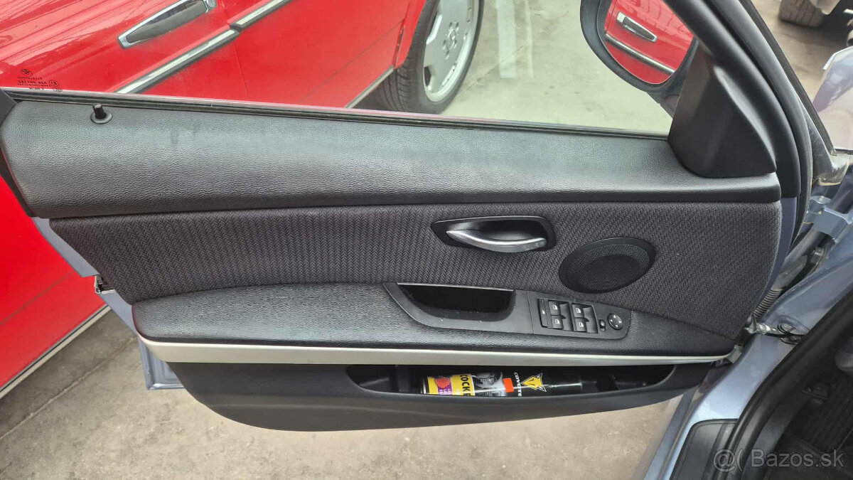 BMW E90 320i 2,0i 125kw - 13