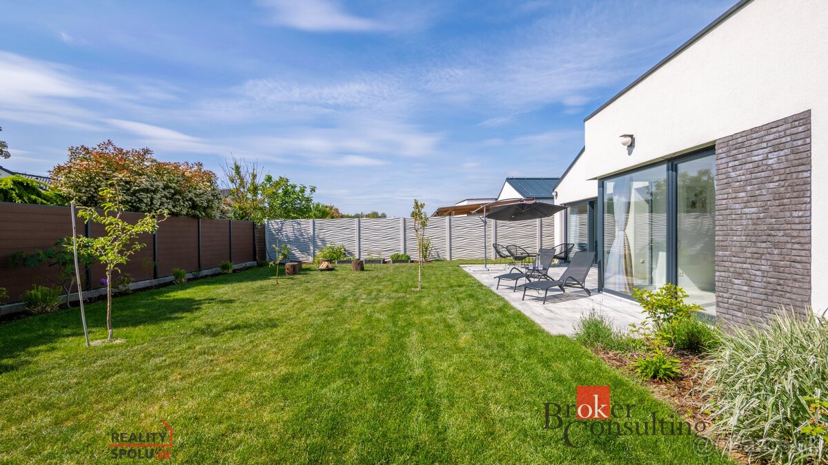 Výnimočné bývanie v Novej Dedinke – moderný dizajn a pokojná - 13