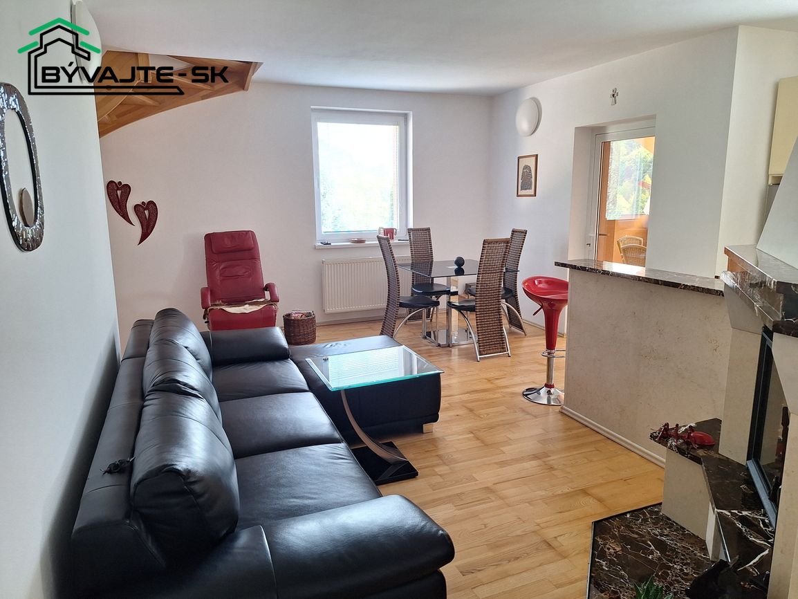 Rekreačný dom s celoročným užívaním s množstvom benefitov v - 13