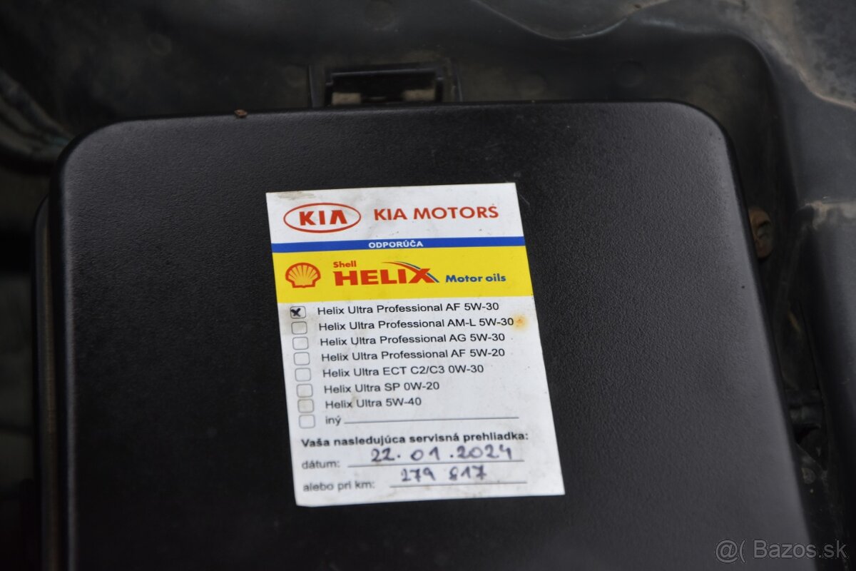 Kia CEED SW 1,591 BENZIN - 13