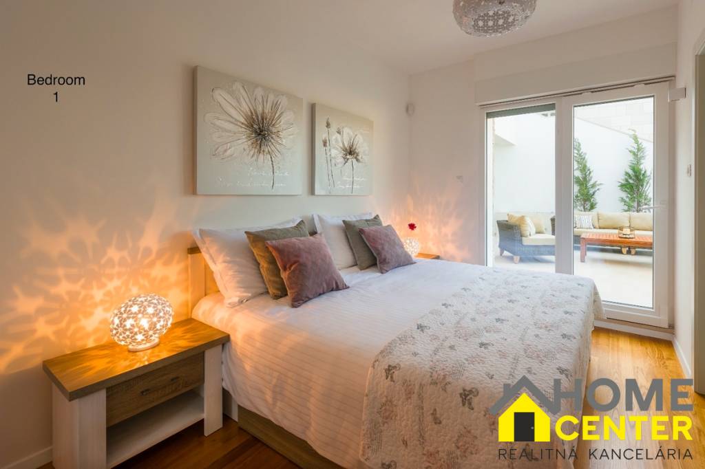 KRÁSNA MODERNÁ VILA /400 m²/ s výhľadom na more, ostrov BRA - 13