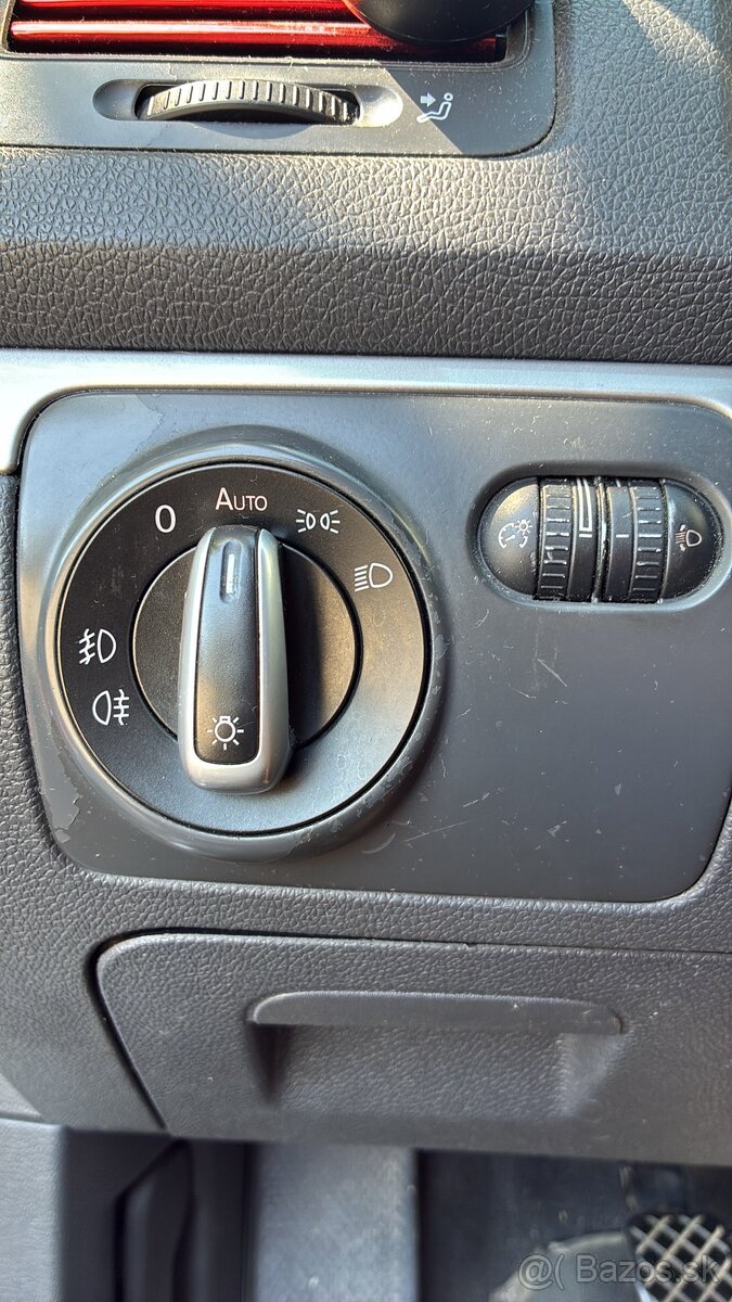 Volkswagen Golf V 2.0 Tdi Sport - 13