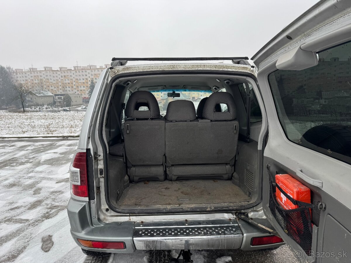 Mitsubishi Pajero 2.5 TD - 13