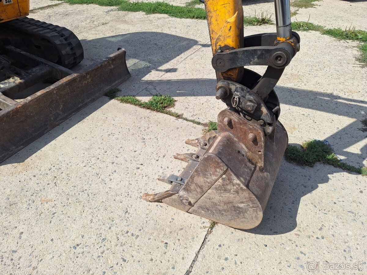 JCB 8030 ZTS - 13