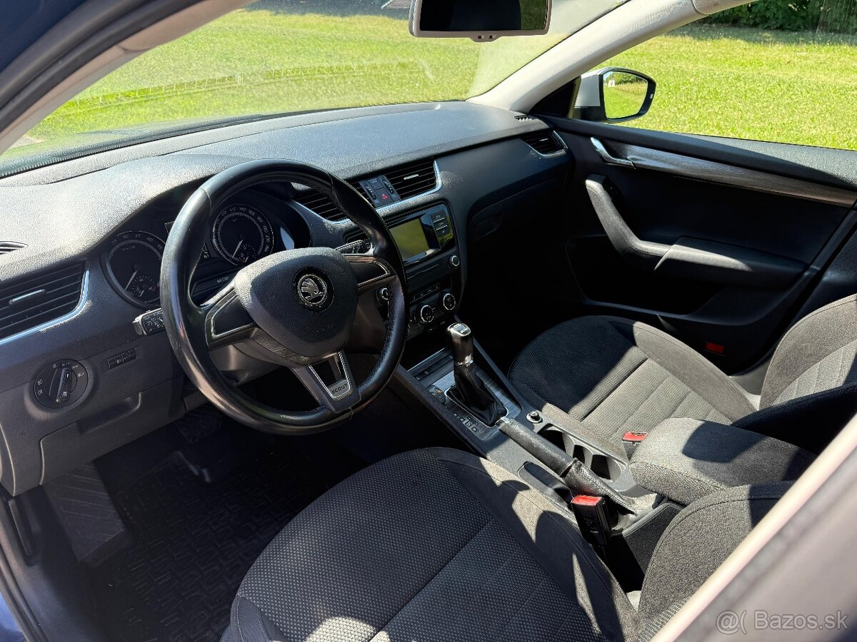Škoda Octavia SCOUT 2,0 TDI DSG 4x4 combi - 13