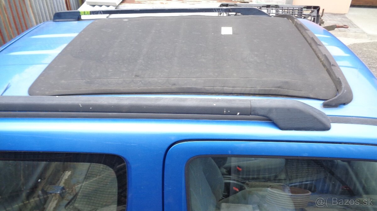 Suzuki Jimny časti karosérie + elektrická strecha - 13