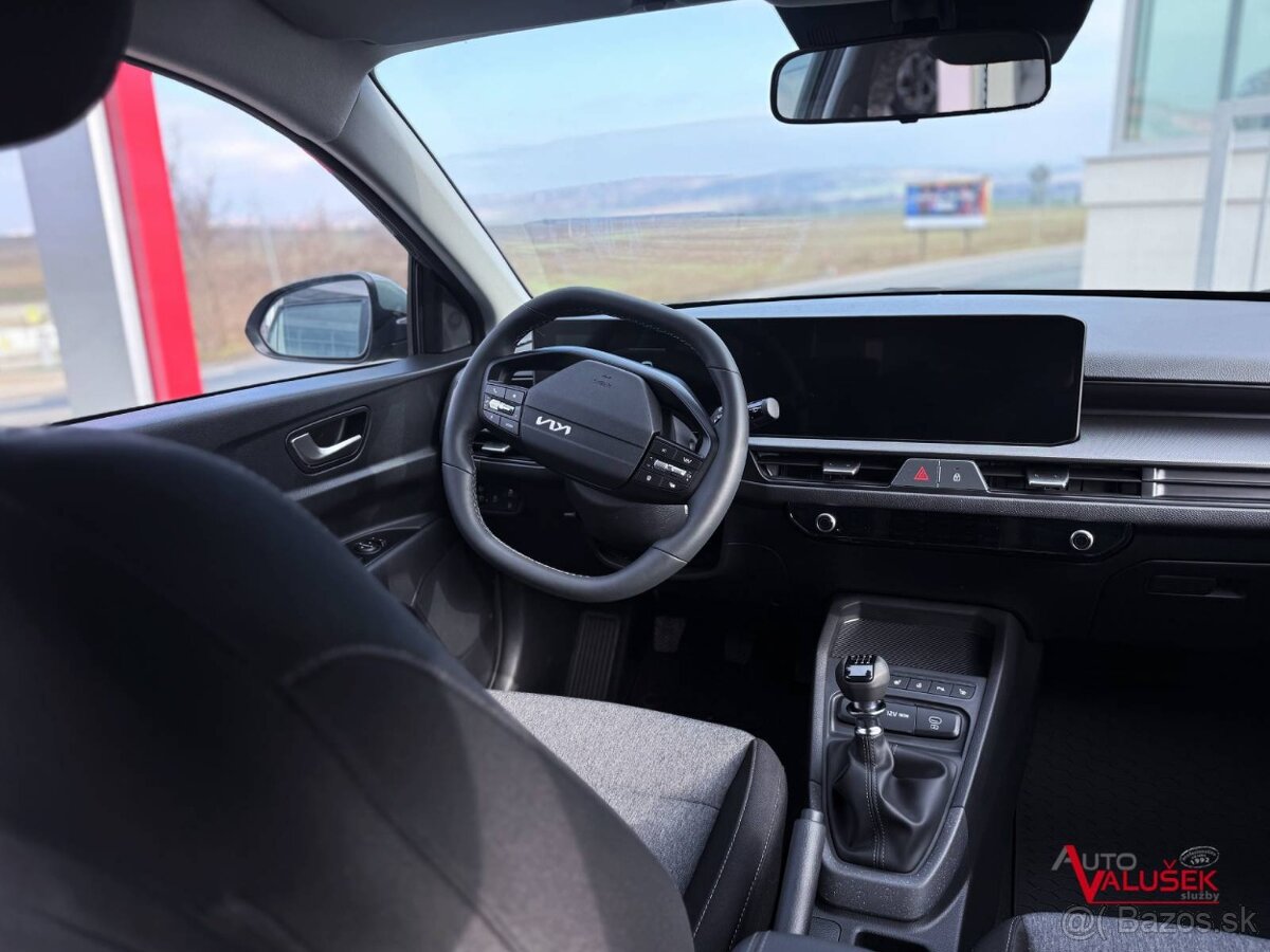 Kia STONIC 2026 1,0 T-GDi M6 SILVER + SILVER PACK - 13