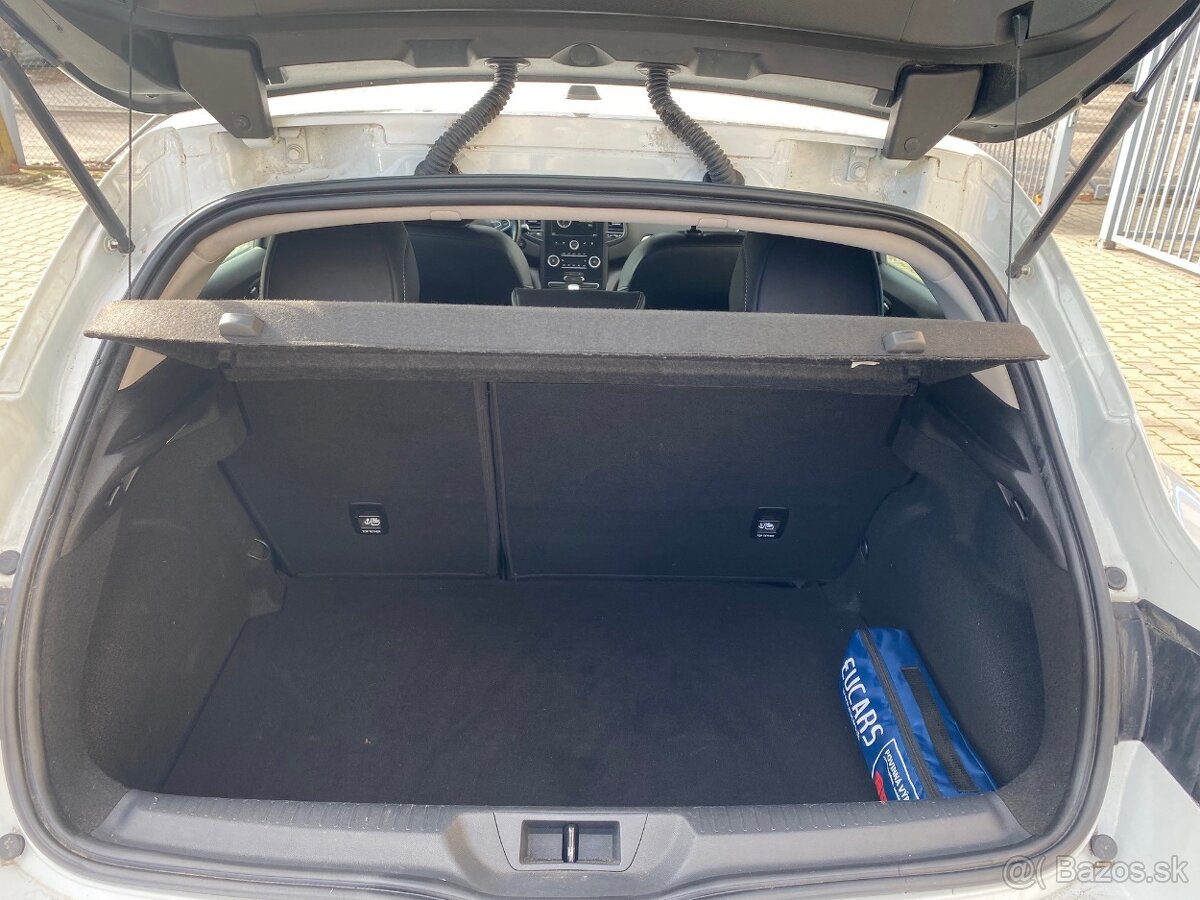 RENAULT MEGANE Hatchback 1.5 dCi - 13