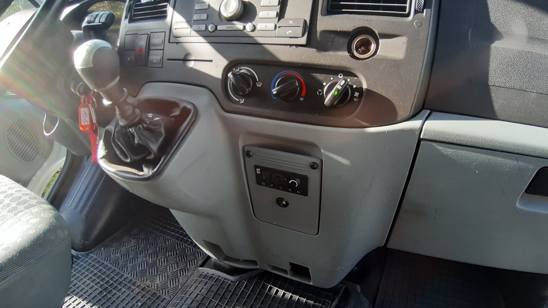 FORD TRANSIT L3H3 DEVĚT MÍST, TOP STAV - 13