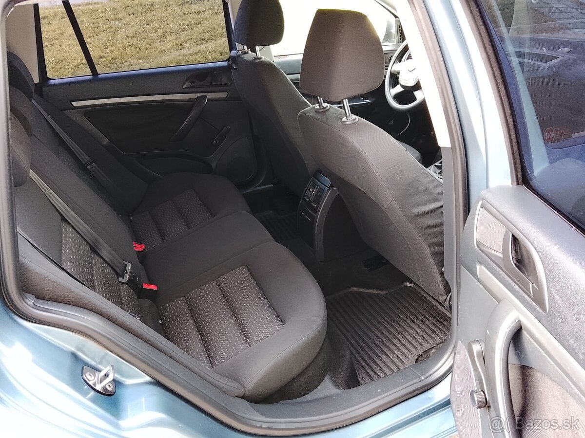 Skoda Octavia Combi Ambiente 1.6 MPI 75kw +LPG, r.v.2012/5 - 13