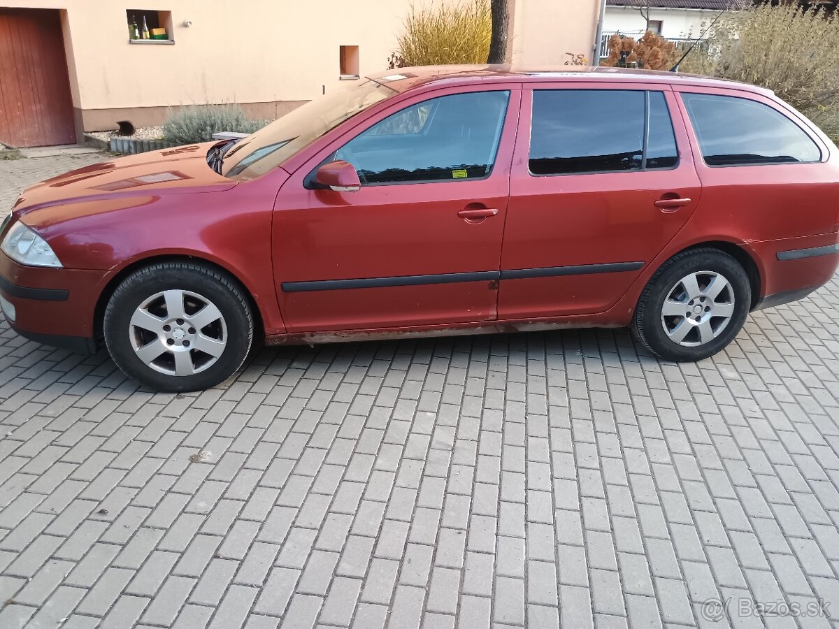 predám škoda Octavia 2 combi - 13