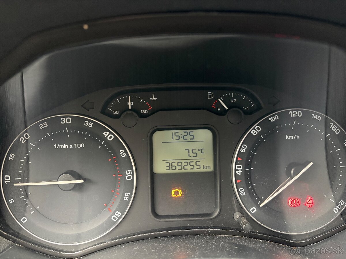 ///REZERVOVANA///Predám Škoda Octavia Combi 1.9TDI 77kw - 13