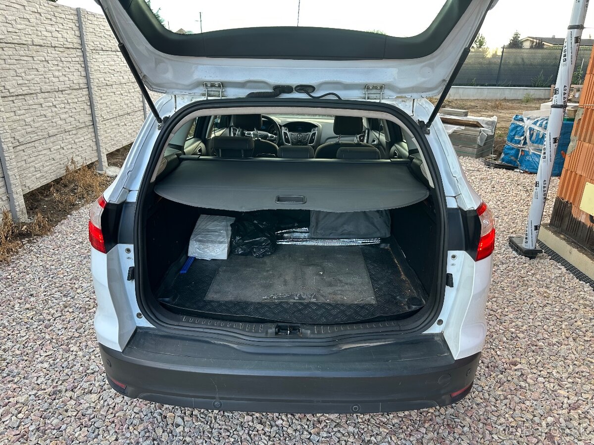 Ford focus kombi 1.6tdci 85kw - 13