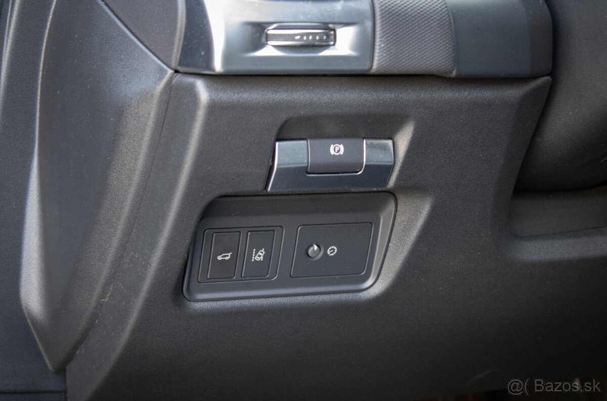 JAGUÁR E-Pace 2.0 I4 Standard AWD A/T - 13