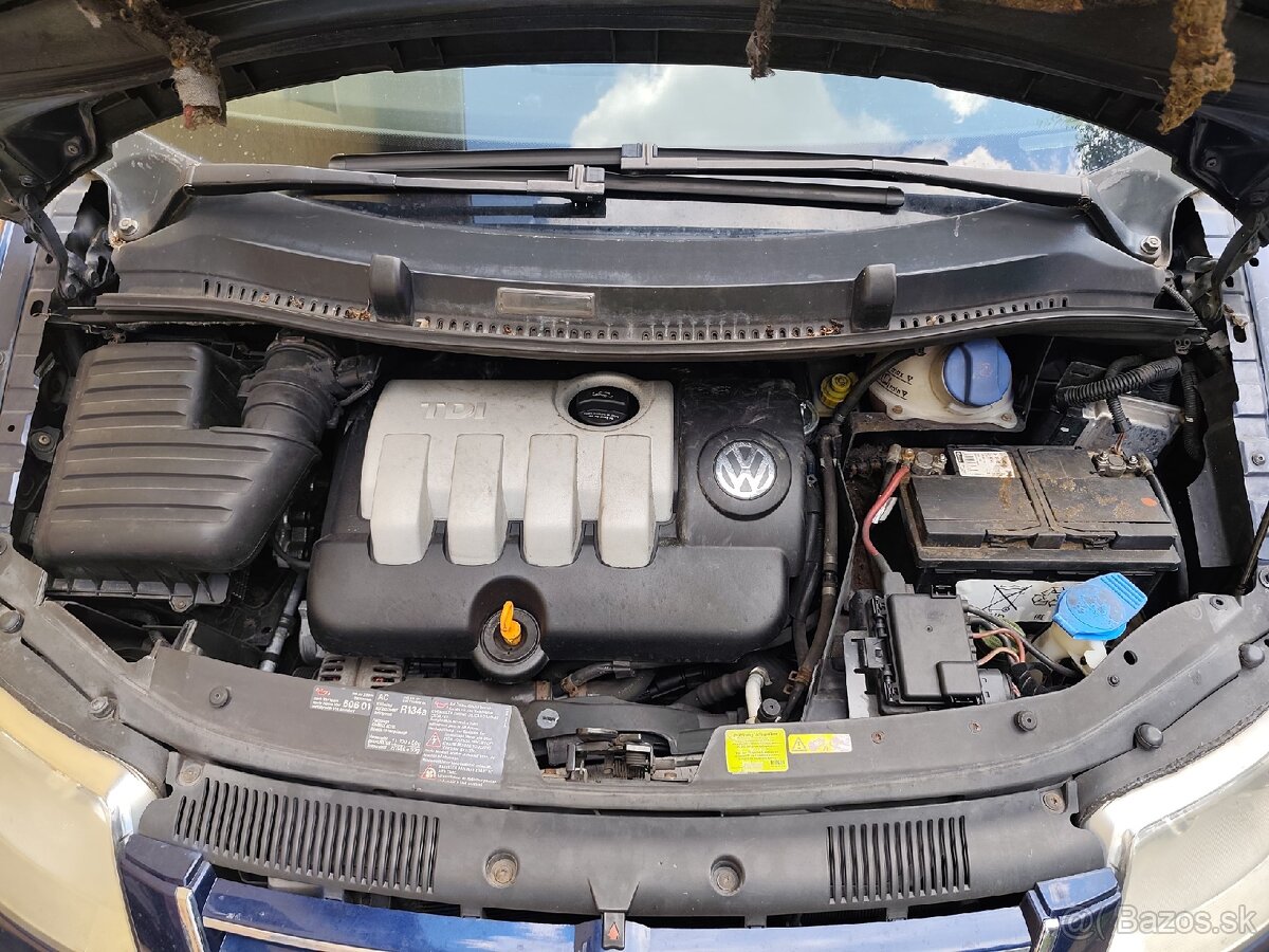 Predám VW Sharan 1.9 TDI 96kW Nová STK - 13