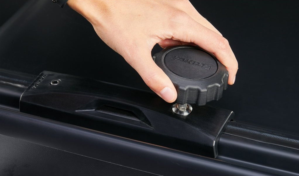 Strešný Nosič + Box Yakima naLexus IS 2013-2020 - 13