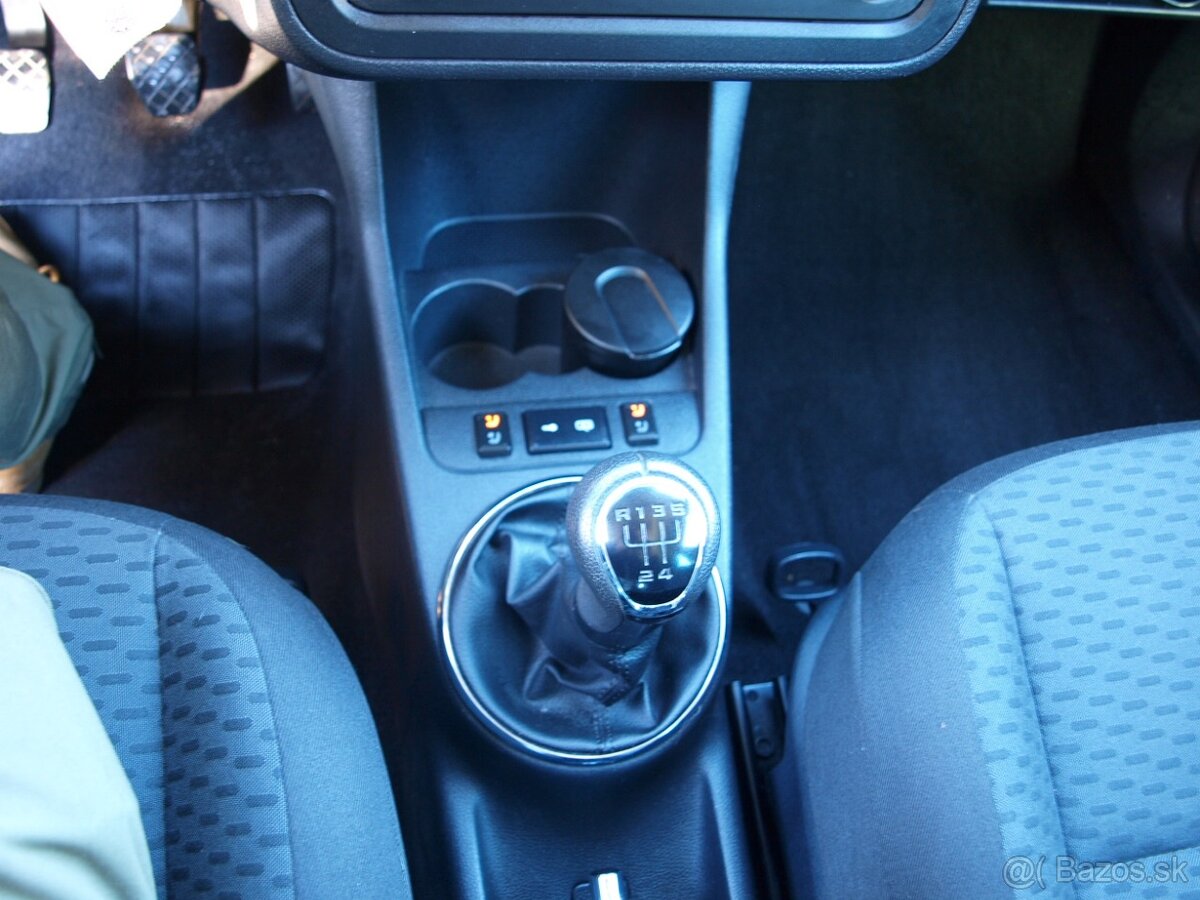 Škoda Roomster 1.2 TSI Comfor - 13