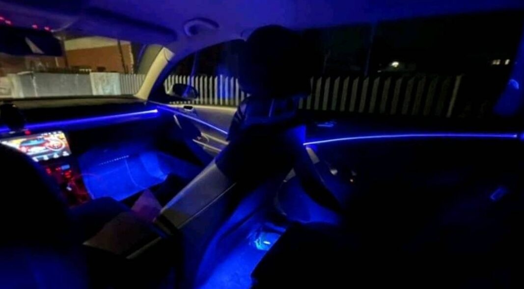 LED ambientne pásiky do dveri pristrojovku - 13