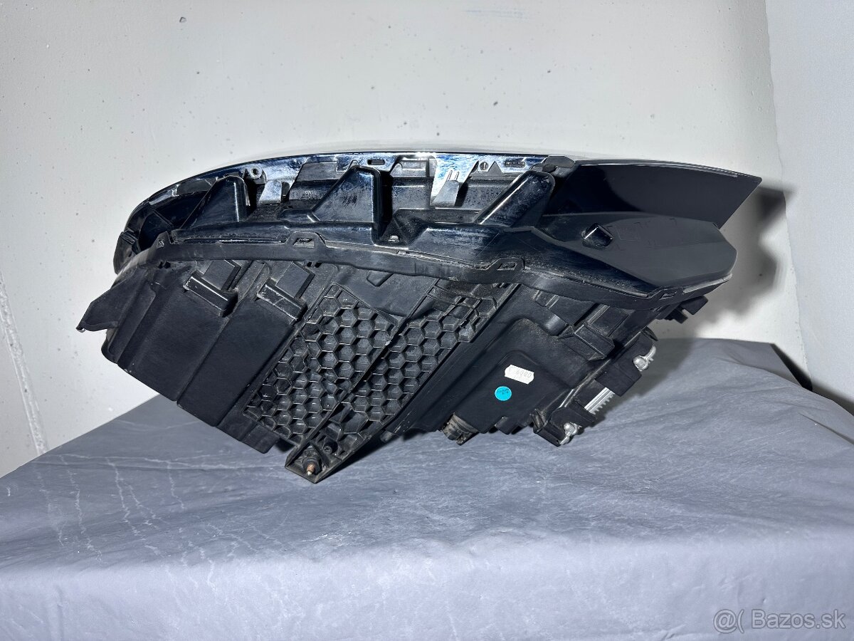 VW Passat B8 lift full led - TOP STAV - 13
