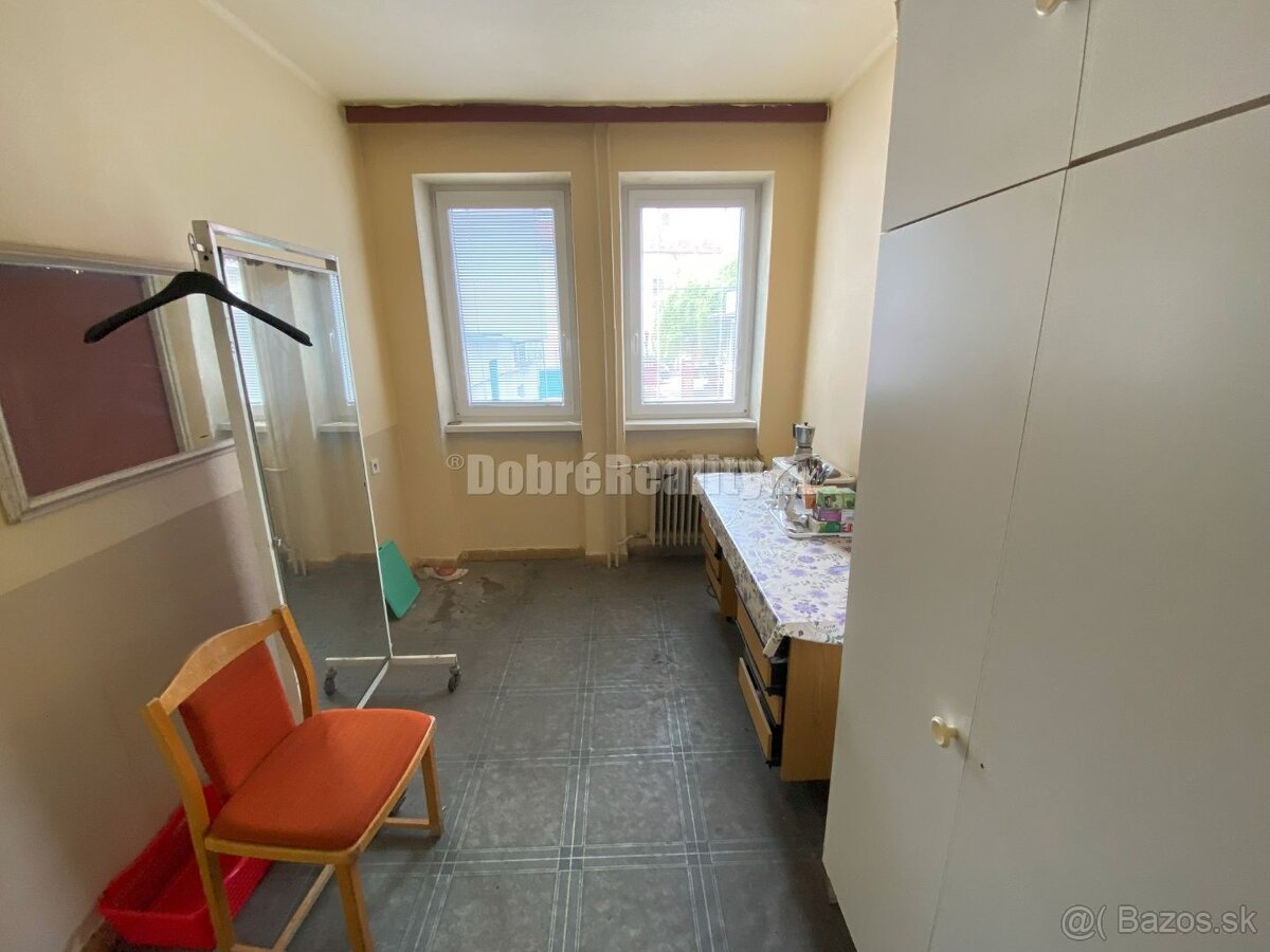 Na predaj veľká komerčná budova v centre Rimavskej Soboty - 13