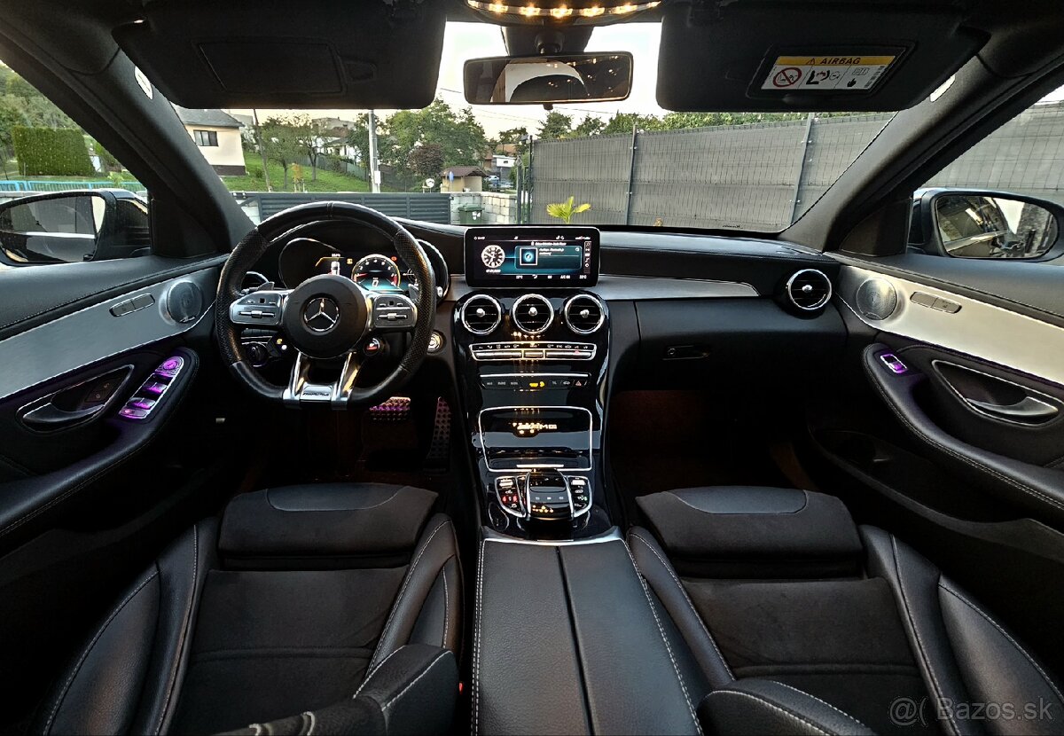 Mercedes-Benz C63 AMG 2019 - 13