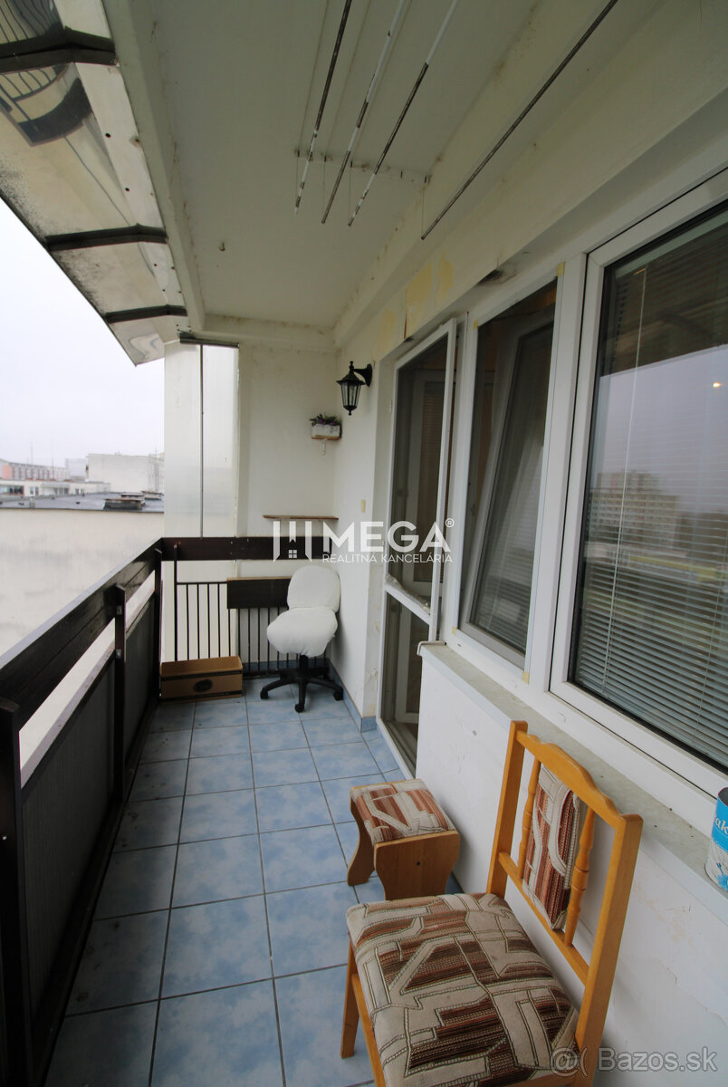 Na prenájom 3i byt, zariadený, prerobený, na Sídlisku III v - 13