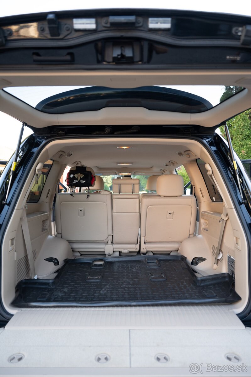 Toyota Land Cruiser 200 (V8) - 13