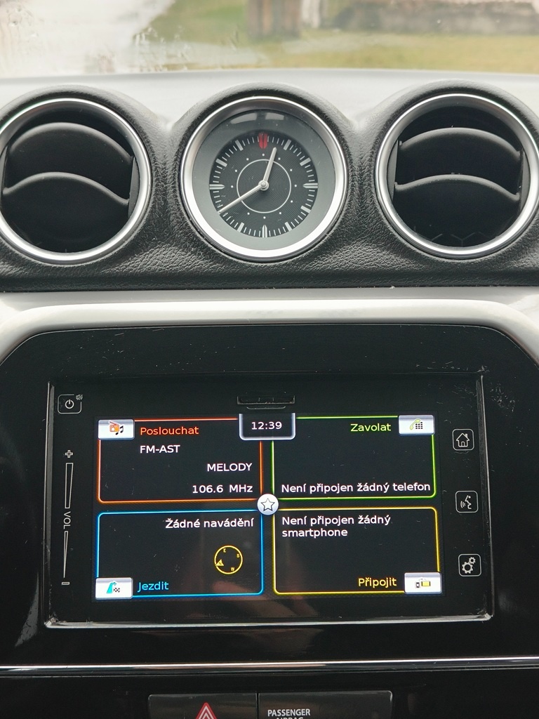 Suzuki Vitara 1.6 DDiS Elegance - 13