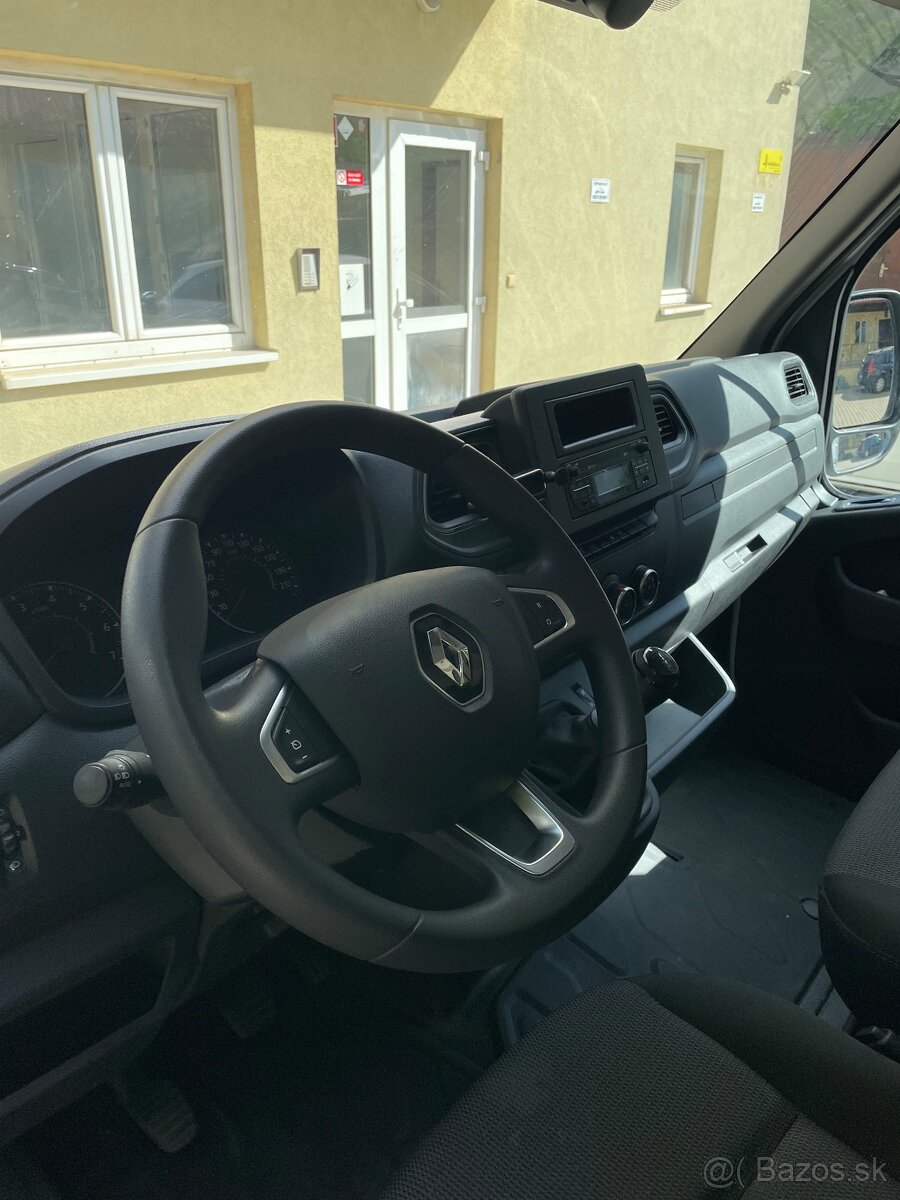 Renault Master CHLADIARENSKE / 2025 / 50tis km / SERVIS - 13
