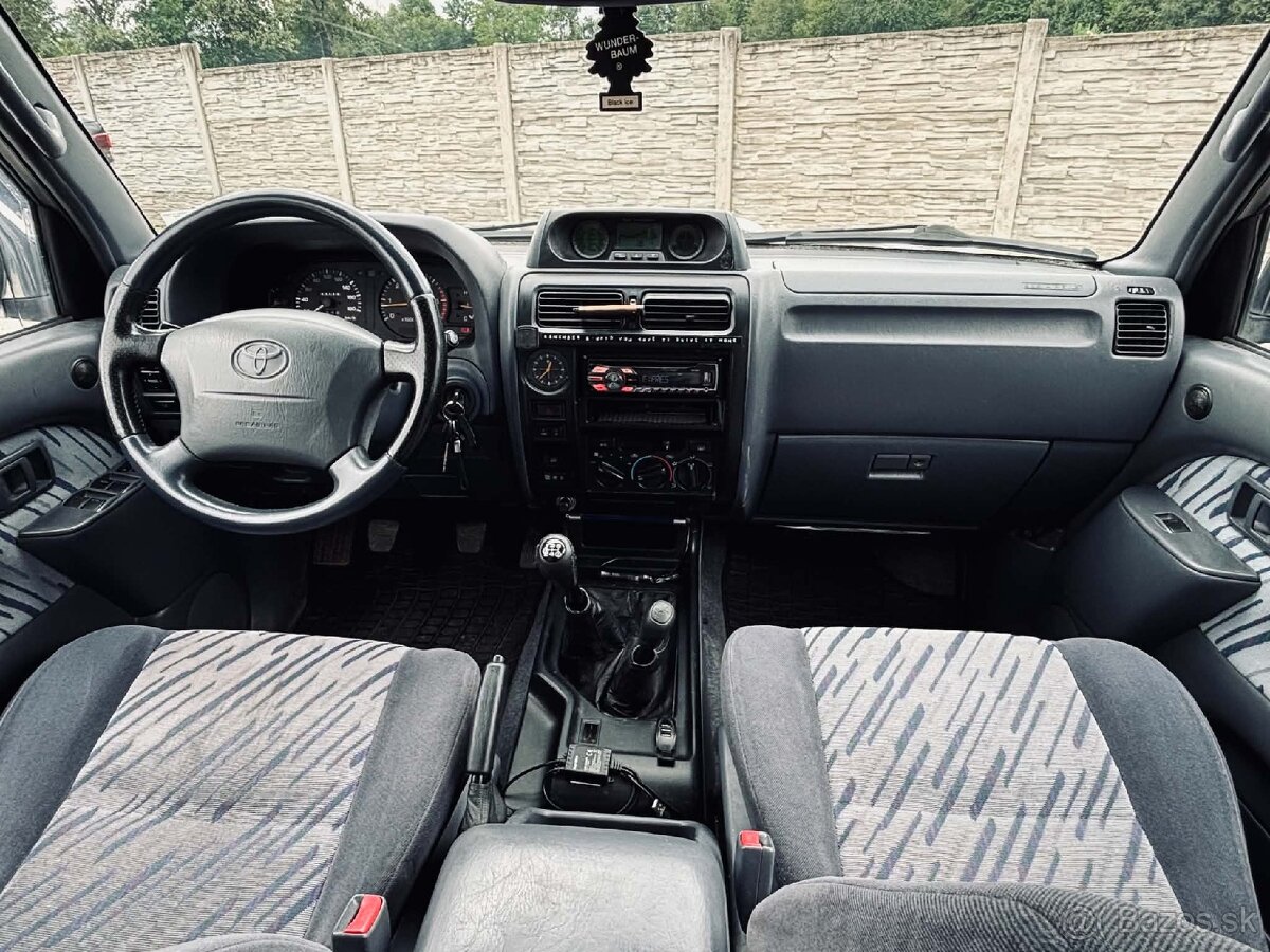 Toyota land Cruiser 90 3.0TD - 13