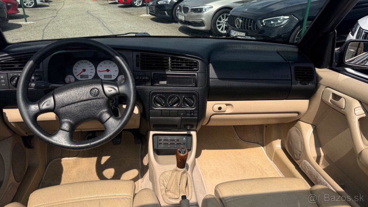 Volkswagen Golf Cabrio 1.8 KARMANN - 13