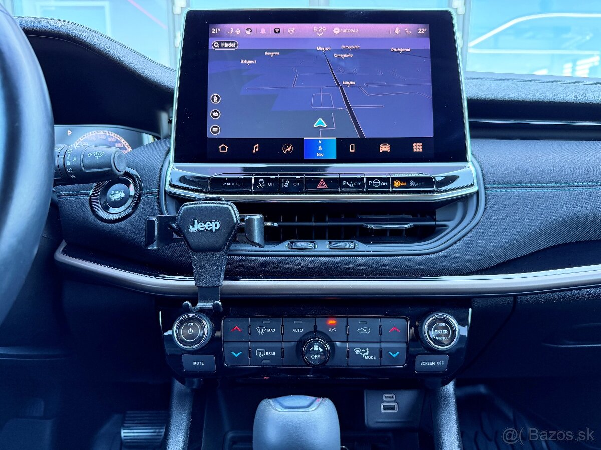 JEEP COMPASS 1.5 e-Hybrid AT7 UPLAND - 13