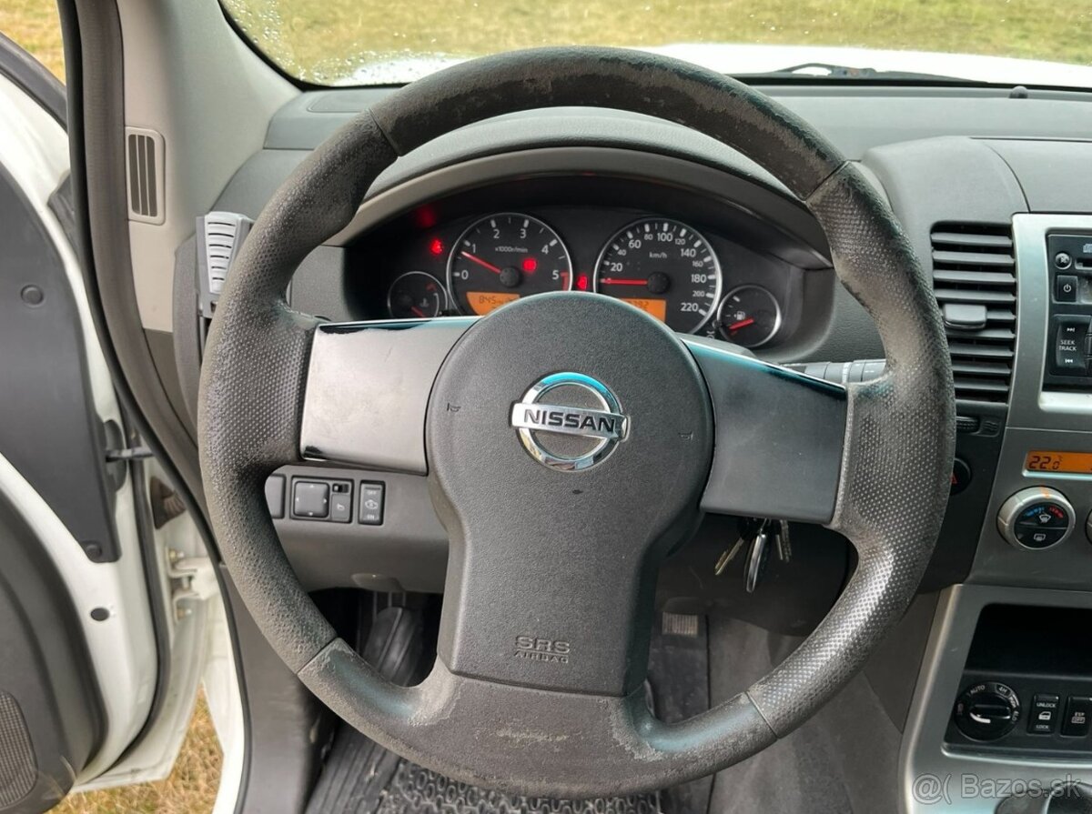 Nissan Pathfinder 2.5DDTi 4x4 - 13