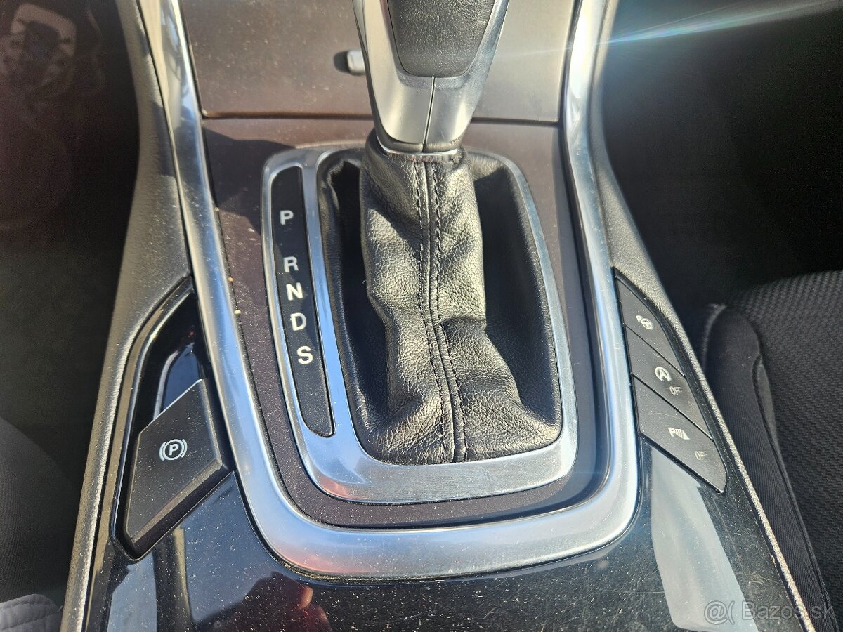 Ford S-Max 2.0 TDCi Duratorq 180 Titanium A/T - 13