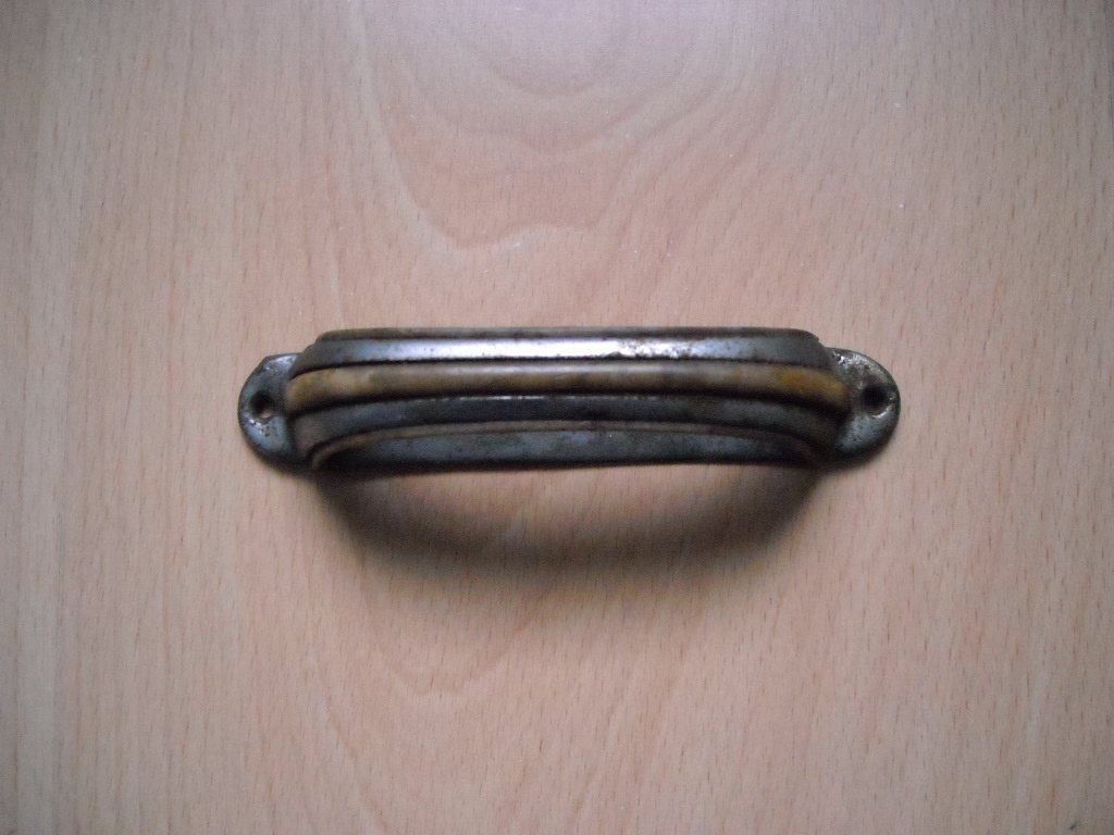 Kovania,úchytky catalin a iné - 13