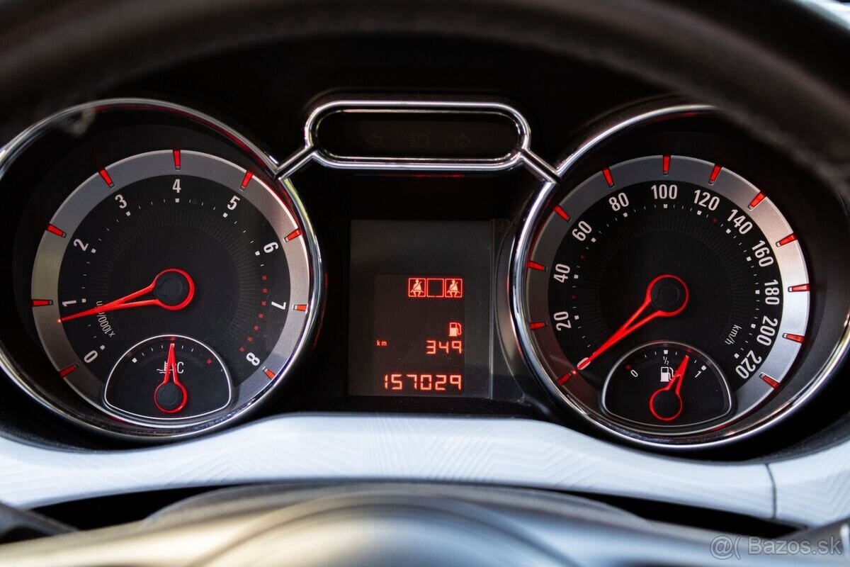 Opel Adam 1.4 64kW 2013 - 13