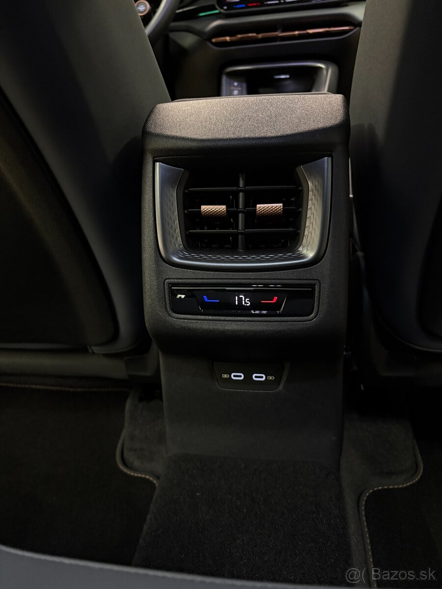 Cupra Terramar VZ 2.0 TSI 265 4D 7DSG - 13