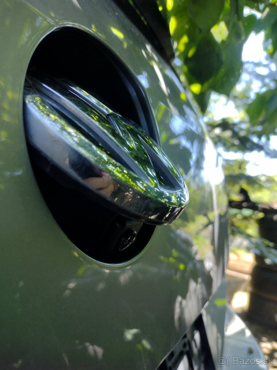 VW Golf sportsvan - 13