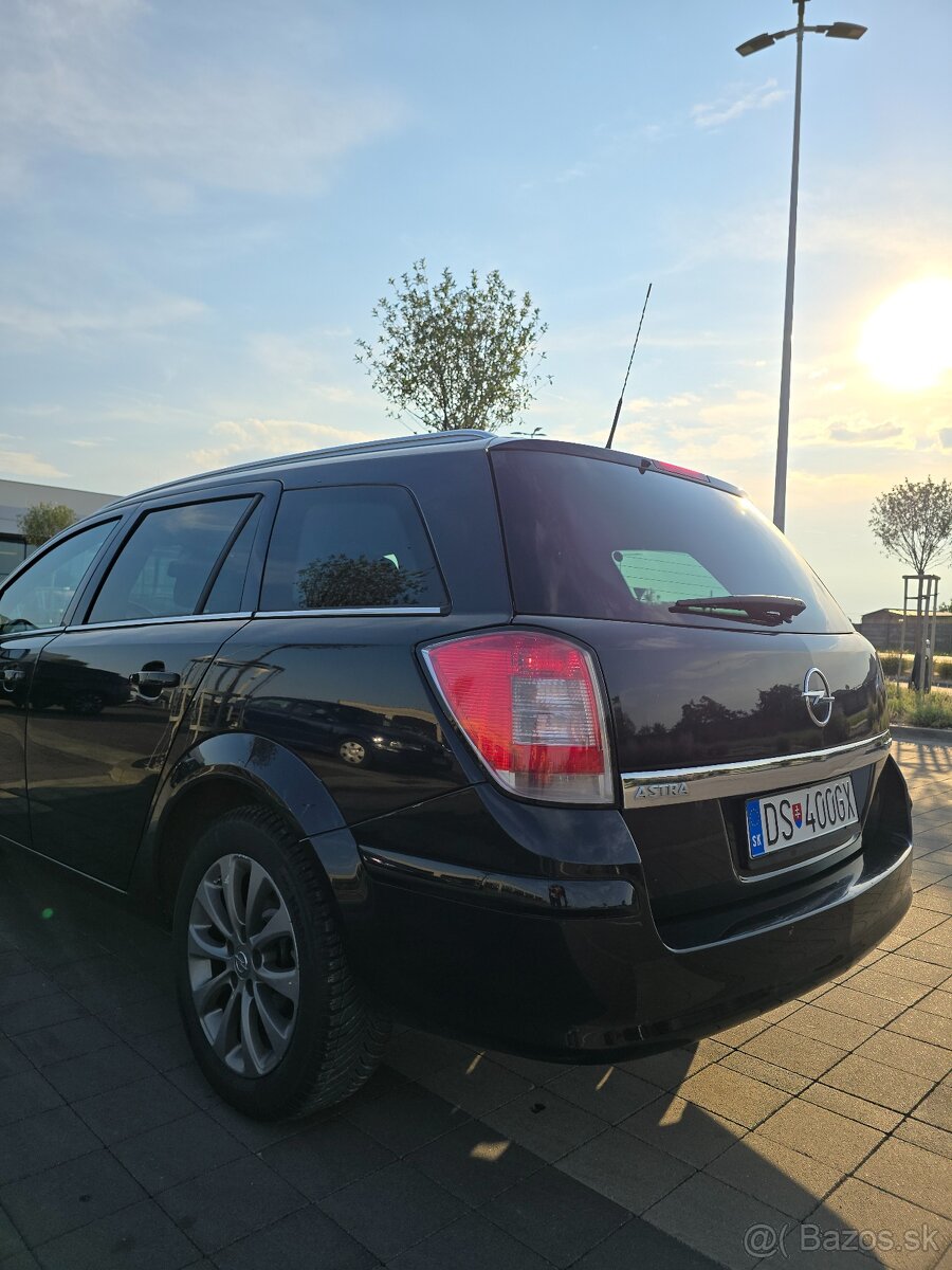 Opel Astra - 13