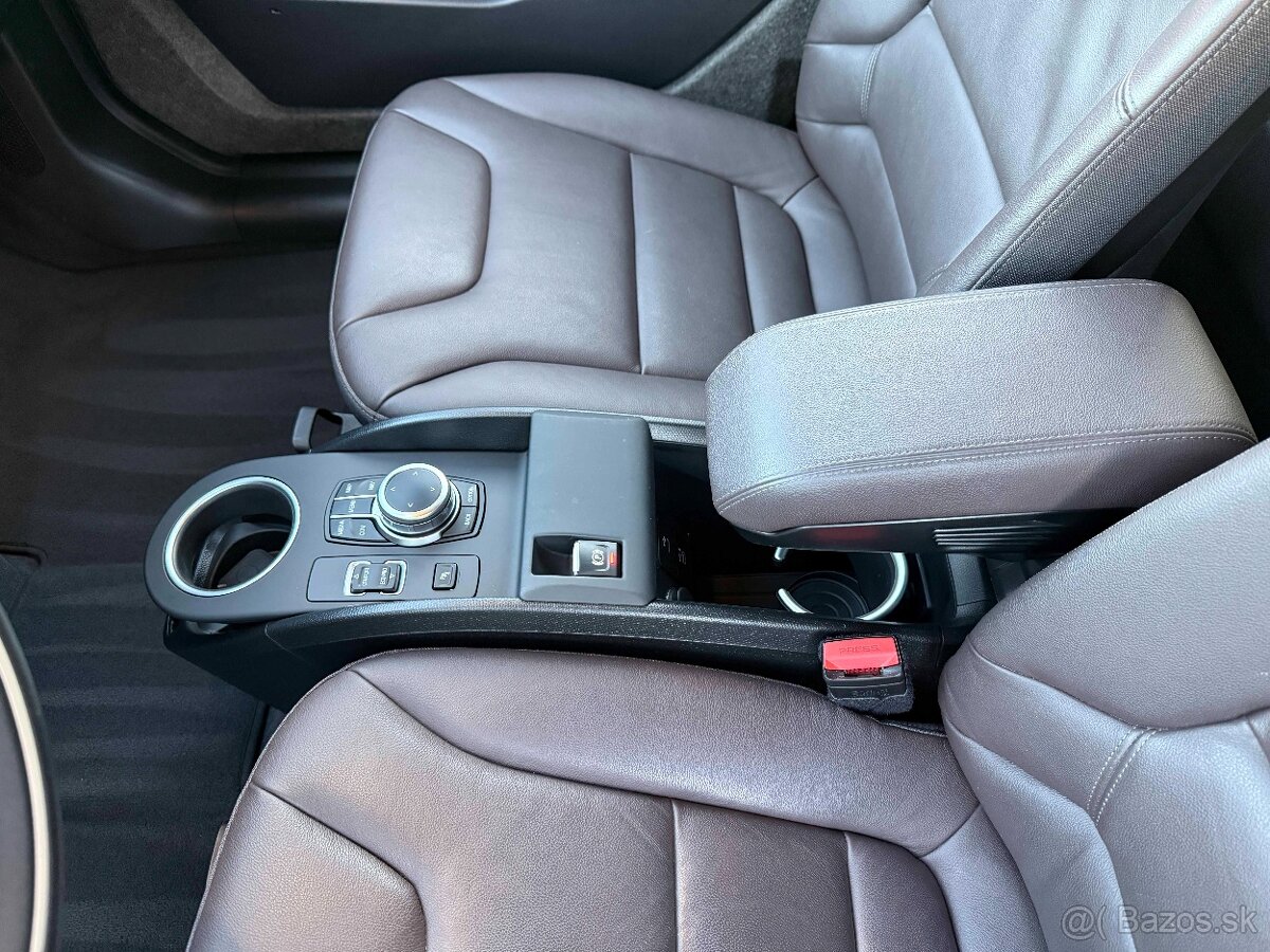 BMW i3 120Ah 2022 PROFI NAVI. KEYLESS, ADAP. LED. KŮŽE - 13