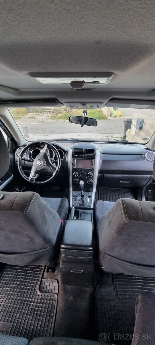 Suzuki Grant Vitara - 13