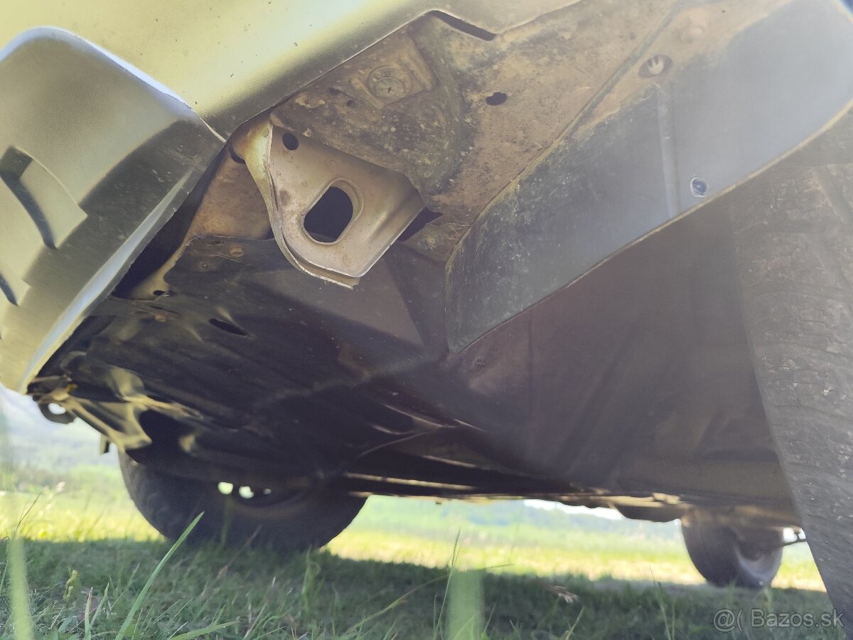 Toyota RAV4 - 13
