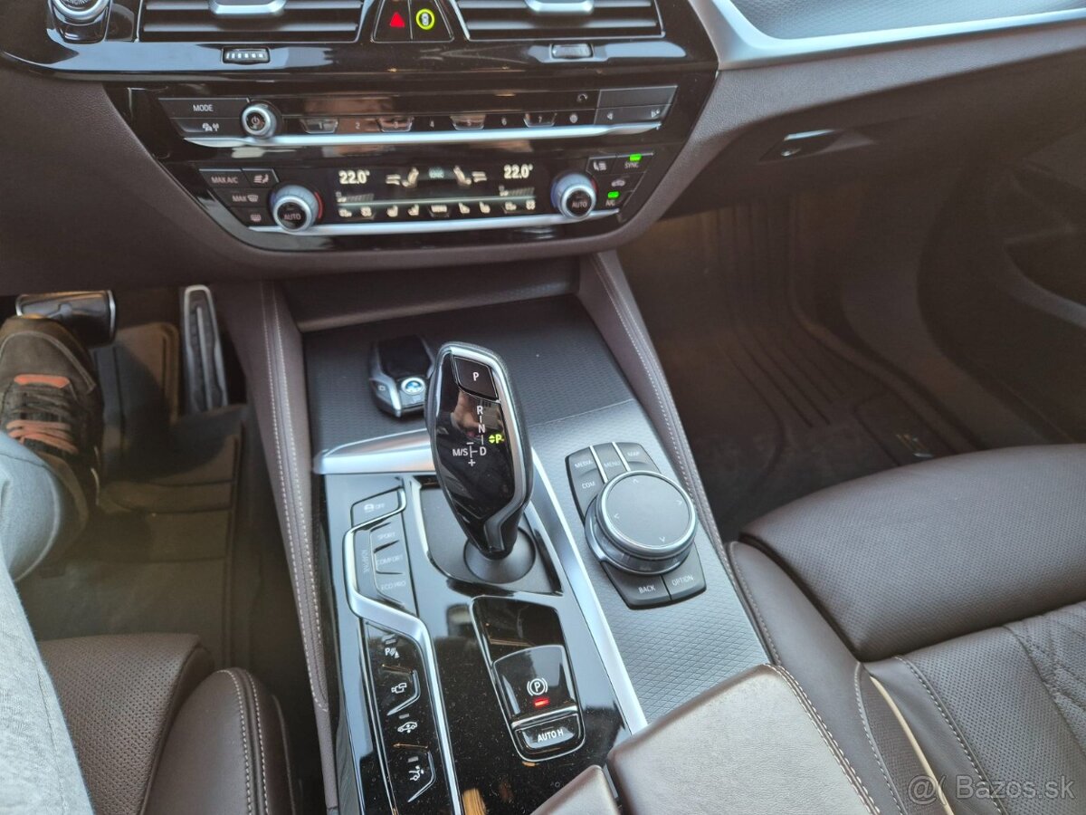 BMW Rad 6 GT 630d mHEV xDrive Gran Turismo A/T - 13