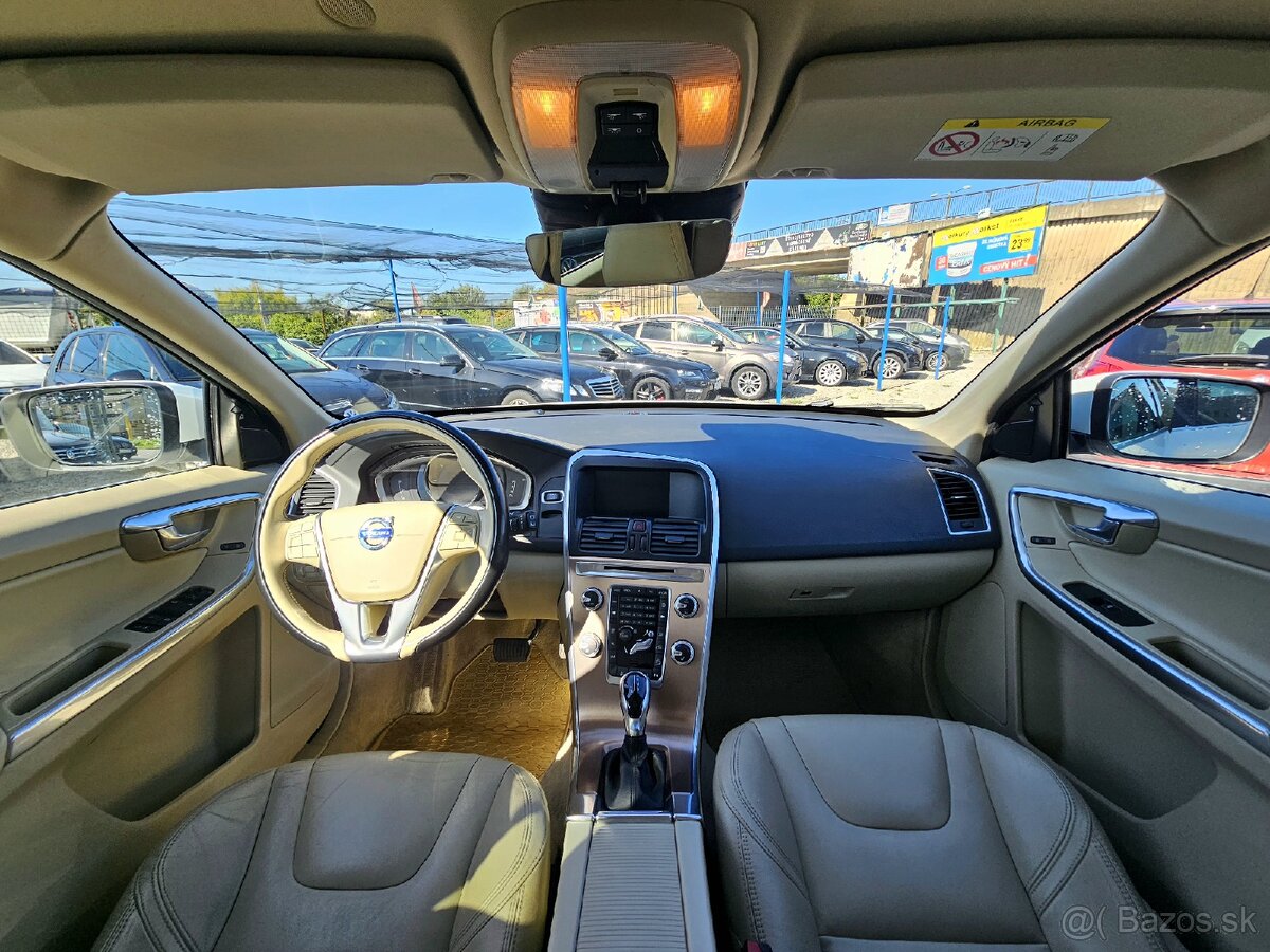 Volvo XC60 2.4 D5 AWD Summum - 13