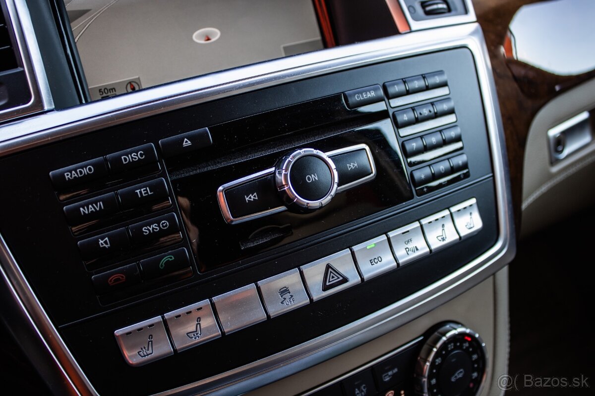 Mercedes-Benz ML 350 BLUETEC 4MATIC AT/7 - 13