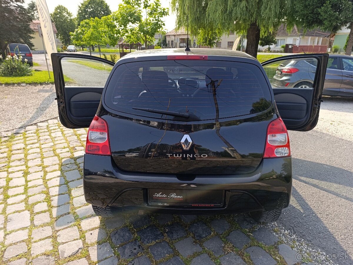 Renault Twingo 1.2i, LED denné, Klimatizácia, 2011 - 13