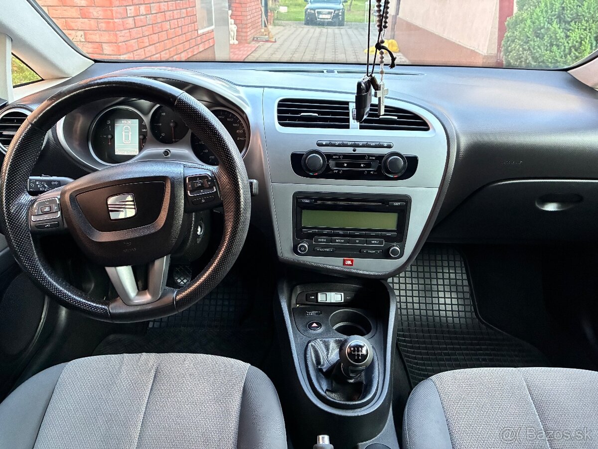 Seat Leon 1.6 TDI 77 kW - 13
